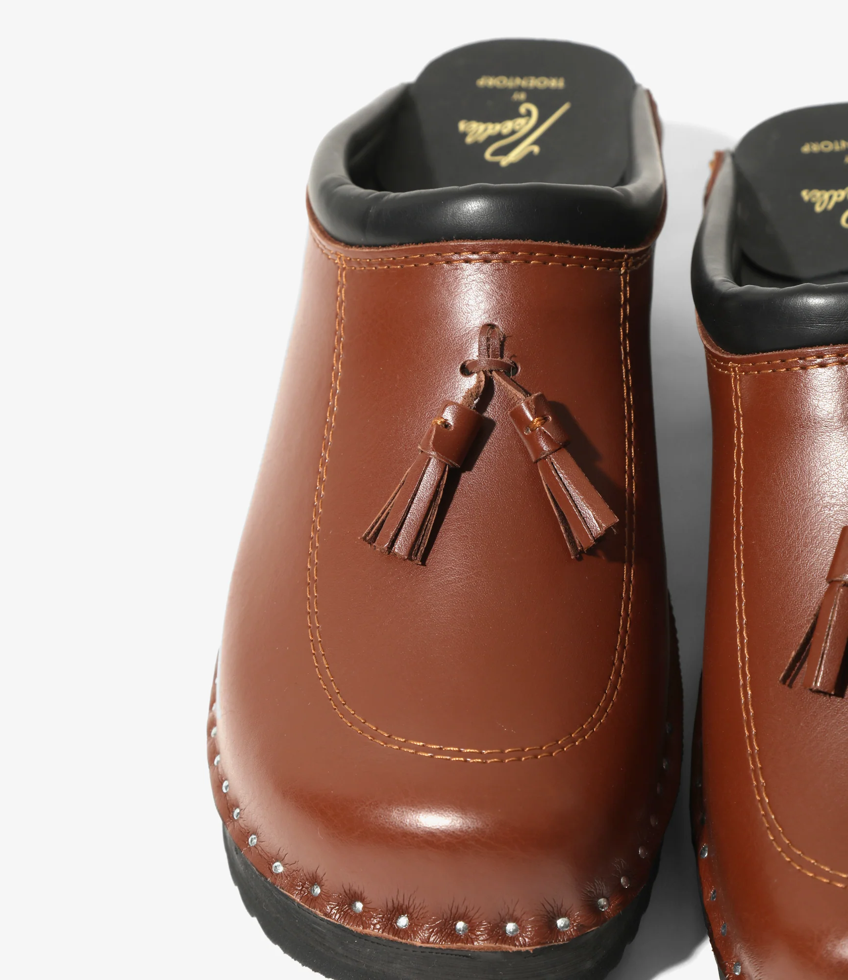 Needles x Troentorp - Tassel Clog - Rusty Brown / Black Ideal