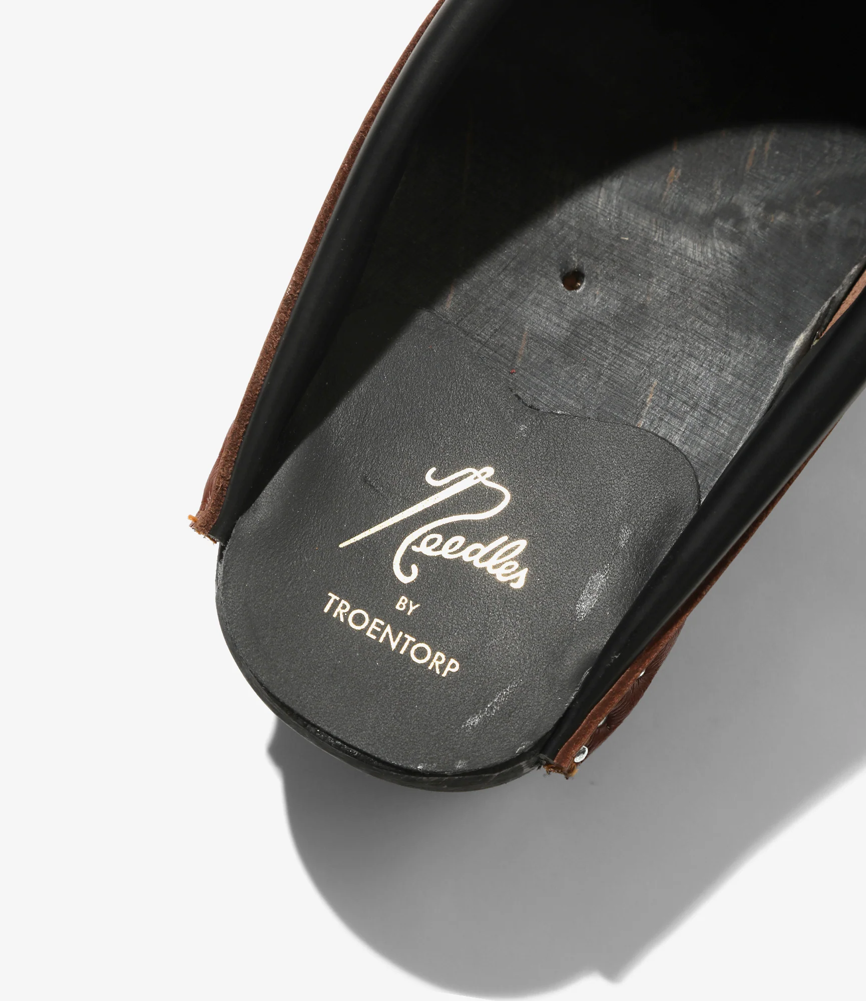 Needles x Troentorp - Tassel Clog - Rusty Brown / Black Ideal