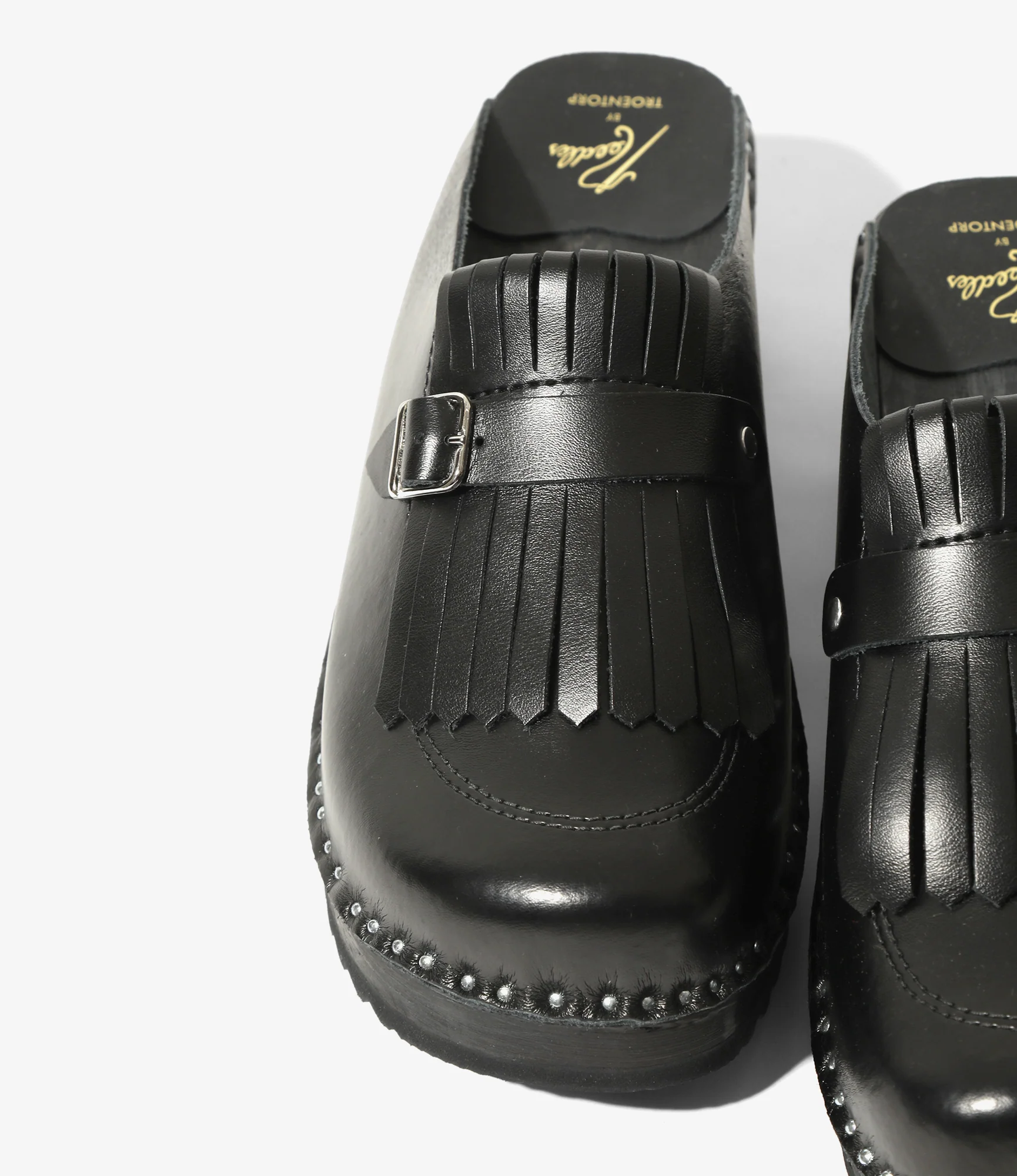 Needles x Troentorp - Kilt Fringe Clog - Black / Black Ideal