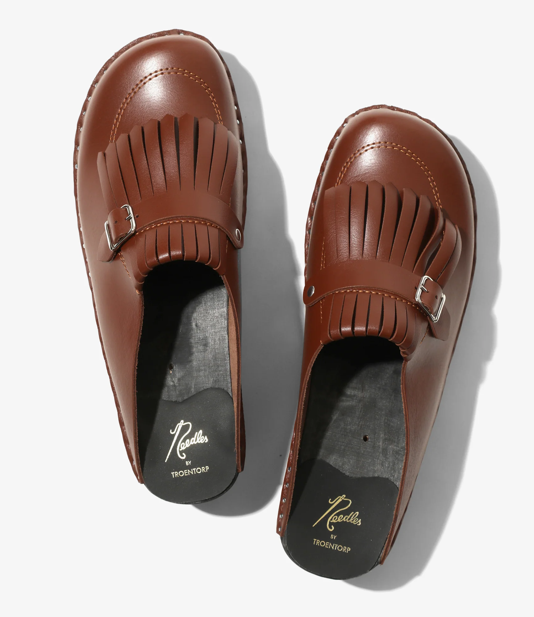 Needles x Troentorp - Kilt Fringe Clog - Rusty Brown / Black Ideal