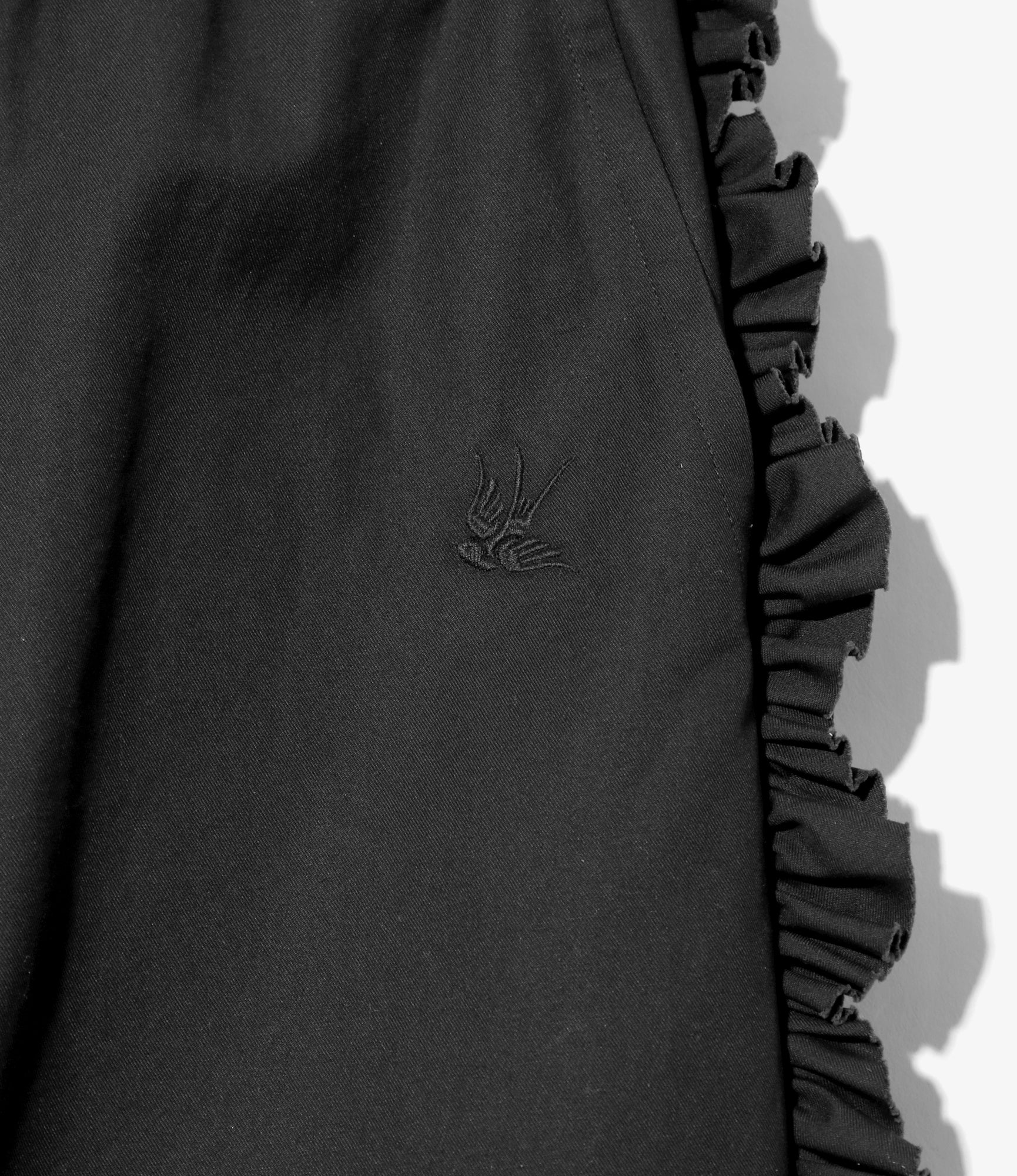 Frill Side Pants - Black