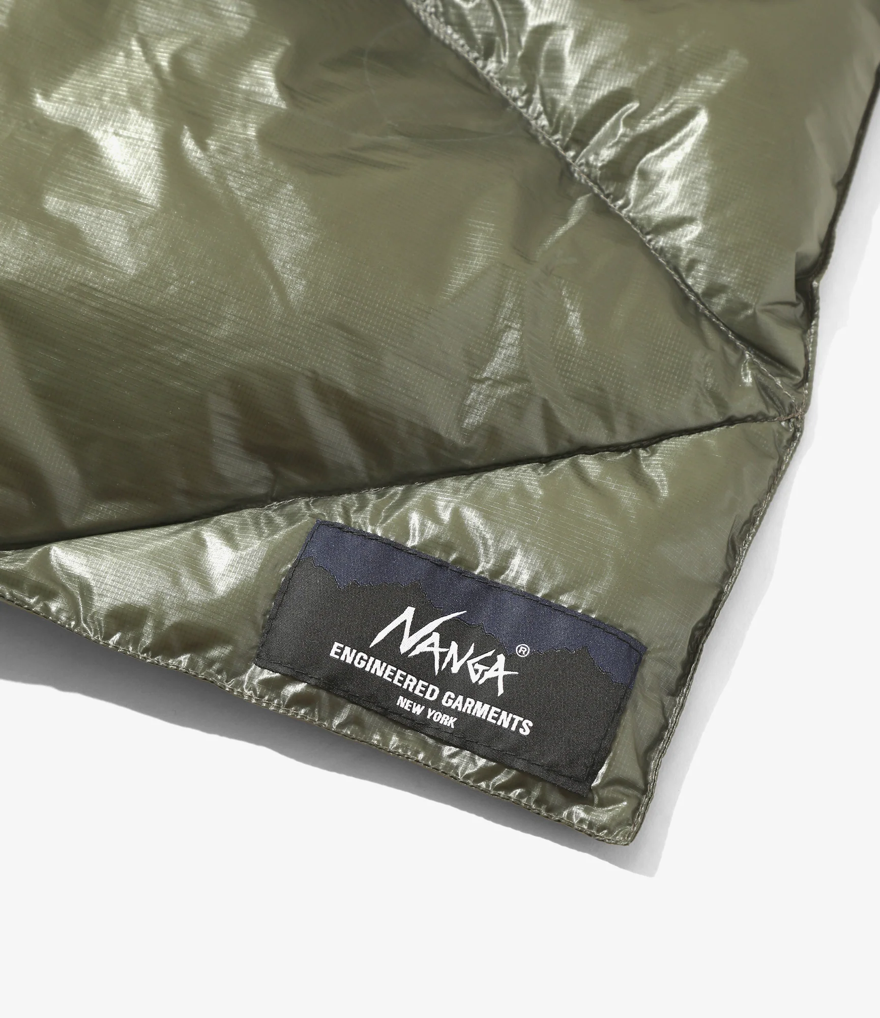 Engineered Garments x Nanga - Snap Shawl - Khaki -Nylon 2 Engineered Garments x Nanga - Snap Shawl - Khaki -Nylon